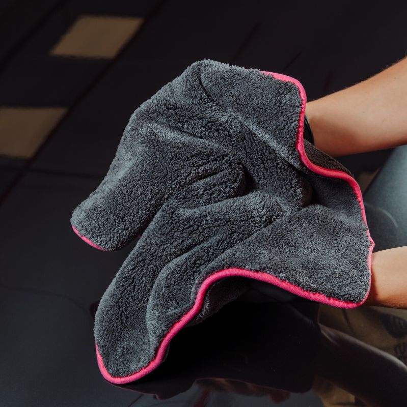 K2 Lussy Pro – Premium Microfiber Polishing Cloth