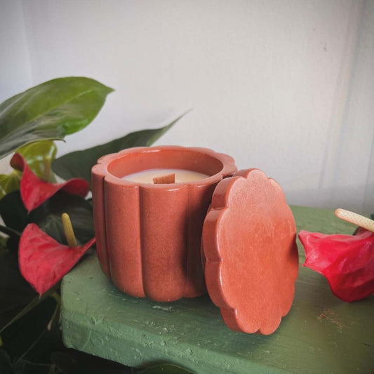 Concrete Candle Toffee